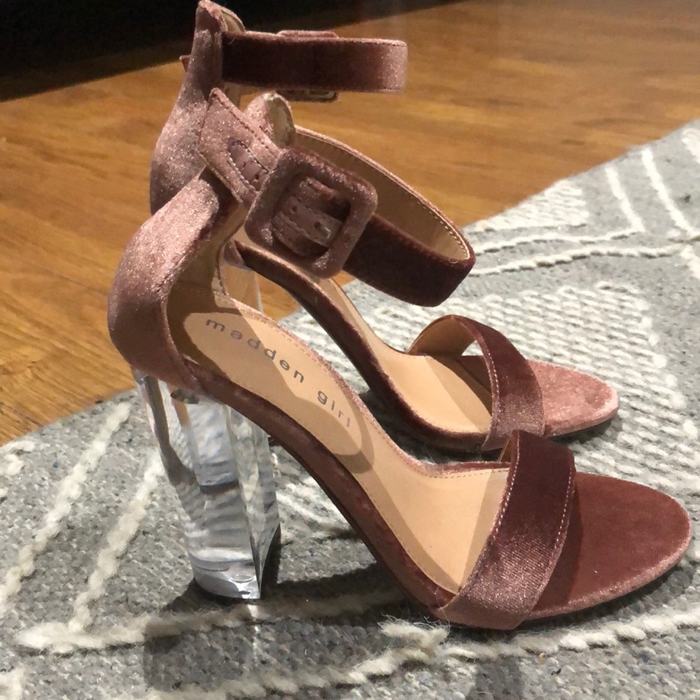 NWOT Madden girl blush heels